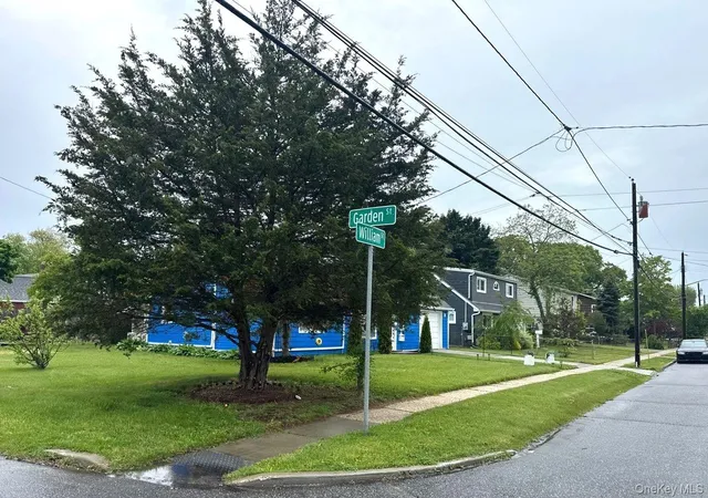 4th image of 22 William St, Copiague, NY 11726 | MLS# 1003454