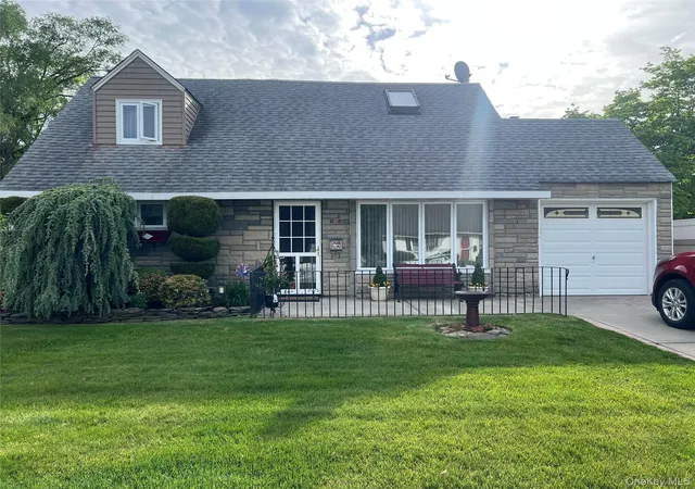 1st image of 317 Herbert Pl, Oyster Bay, NY 11714 | MLS# 1003465