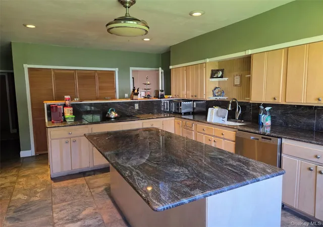 Photo 5 of Sale Pending at 125 Zimmerman Rd, Fallsburg, NY 12733 | MLS# 1003489 | Listing updated on 2026-06-25