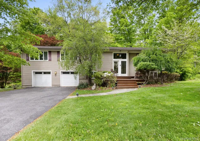 2nd image of 28 Leona Dr, Southeast, NY 10509 | MLS# 1003524