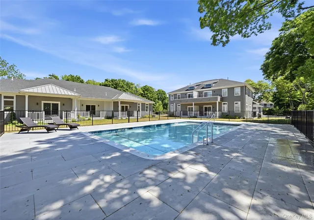 Photo 3 of Condo for sale at 19 Montauk Hwy #7, Southampton, NY 11977 | MLS# 1003552 | Listing updated on 2026-09-13
