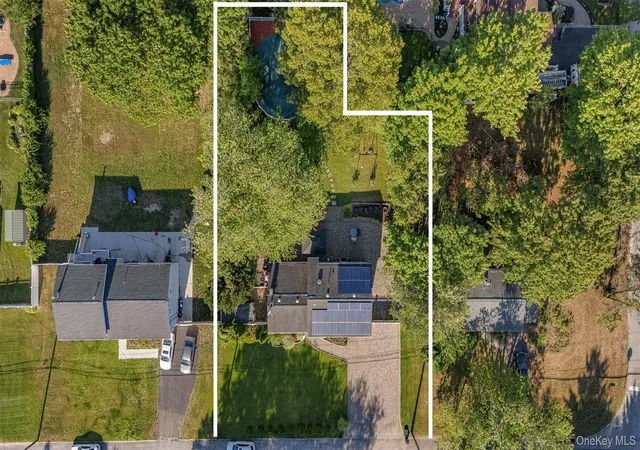 Homes for sale in Brookhaven, NY | 53 Jarvin Rd, Brookhaven, NY 11776 | MLS# 1003555