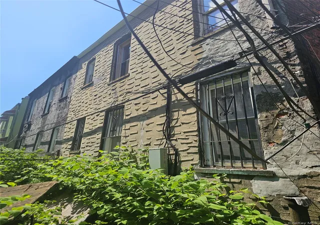 3rd image of 1054 Longfellow Ave, Bronx, NY 10459 | MLS# 1003585