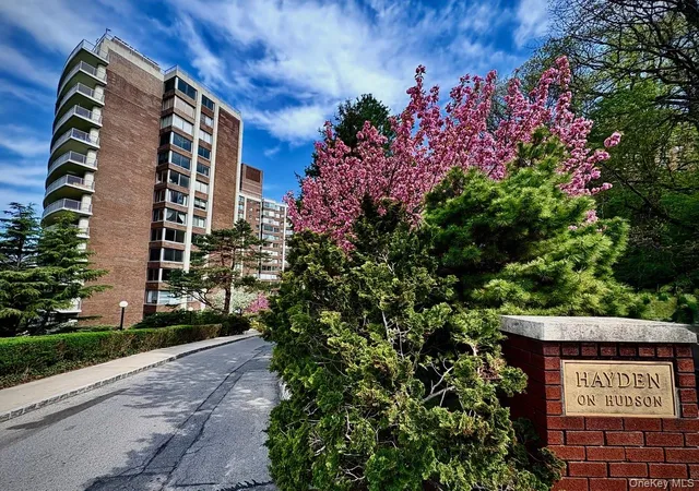 Photo 1 of Single family home for sale at 4455 Douglas Ave #9M, Bronx, NY 10471 | MLS# 1003589 | Listing updated on 2026-09-15