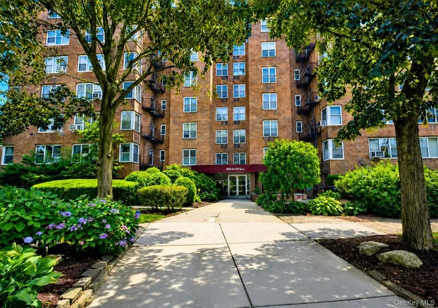 2nd image of 209 25 18th Ave #6D, Bayside, NY 11360 | MLS# 1003622