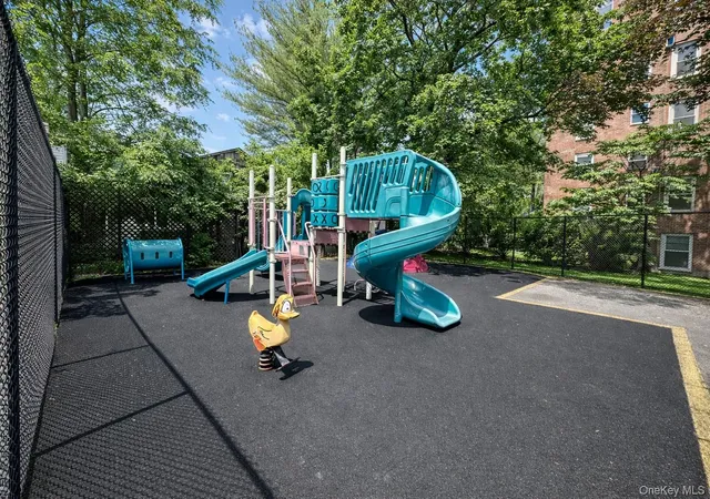 2nd image of 209-25 18th Ave, Bayside, NY 11360