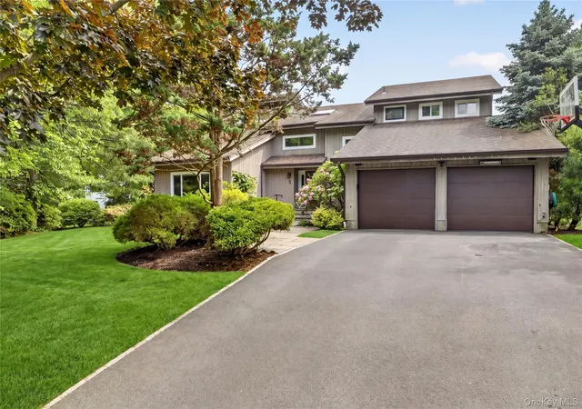 Photo 2 of Sale Pending at 3 Leir Ct, White Plains, NY 10605 | MLS# 1003634 | Listing updated on 2026-07-24