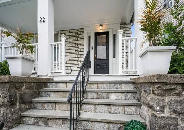 2nd image of 22 Mount Joy Pl, New Rochelle, NY 10801 | MLS# 1003657
