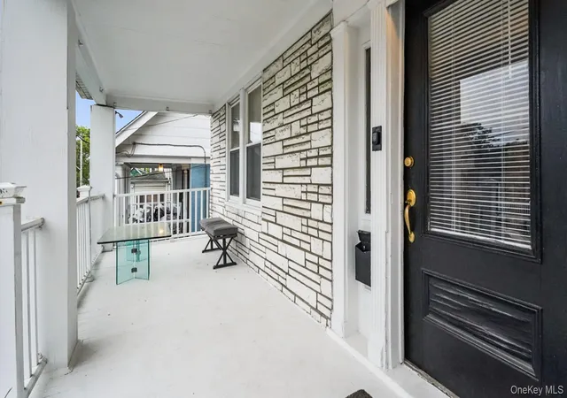 3rd image of 22 Mount Joy Pl, New Rochelle, NY 10801 | MLS# 1003657