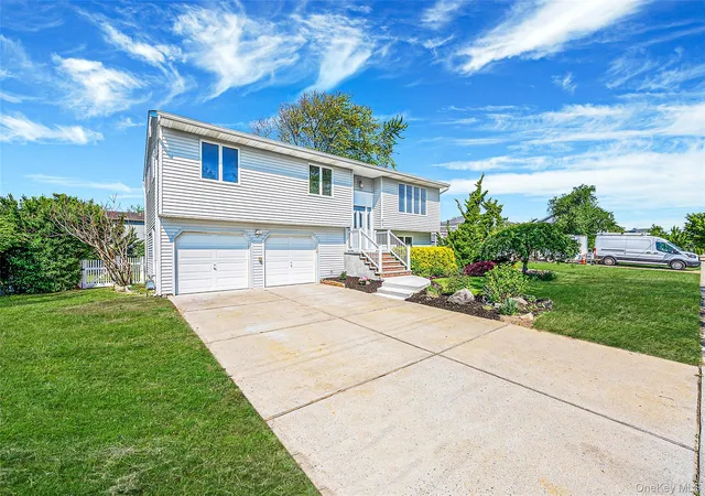 4th image of 63 Ripplewater Ave, Massapequa, NY 11758 | MLS# 1003658