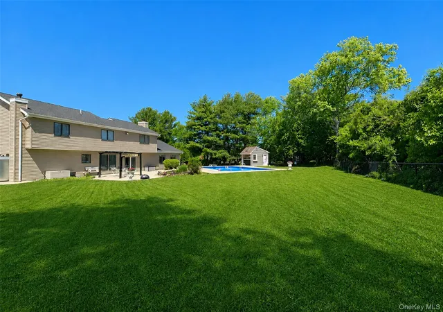 40th image of 25 Vineyard Wy, Brookhaven, NY 11766 | MLS# 1003673