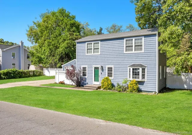 3rd image of 66 Oxhead Rd, Centereach, NY 11720 | MLS# 1003675