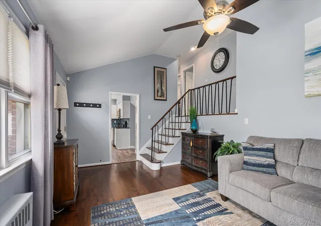 5th image of 330 Woods Rd, North Babylon, NY 11703 | MLS# 1003692