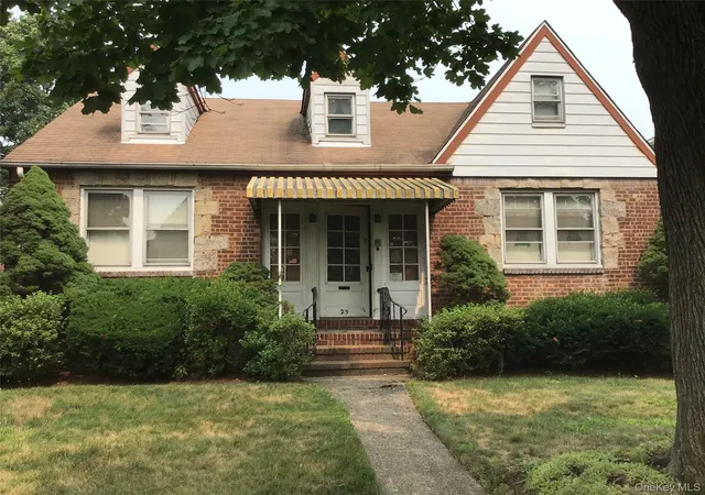 2nd image of 25 Collins Ave, Williston Park, NY 11596 | MLS# 1003706