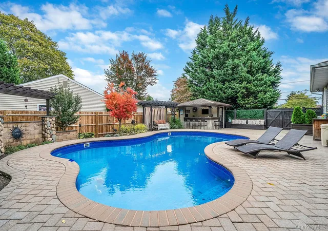 5th image of 262 W 9Th St, Deer Park, NY 11729 | MLS# 1003724