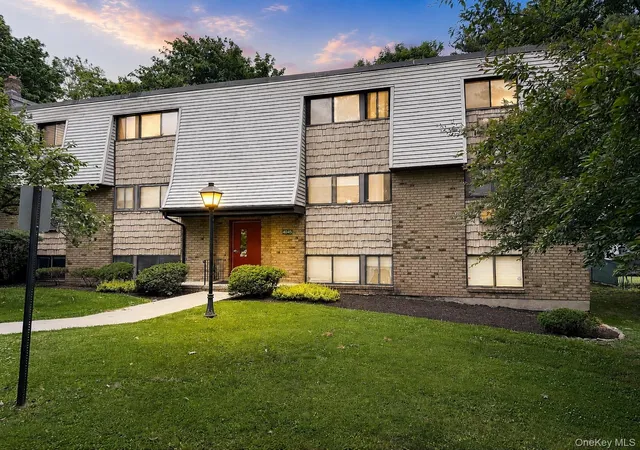 Photo 2 of Sale Pending at 20 Pierces Rd #41, Newburgh (town), NY 12550 | MLS# 1003729 | Listing updated on 2026-10-03