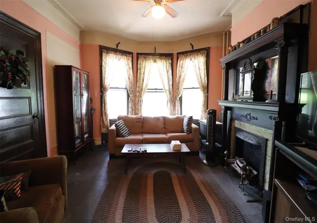 Photo 3 of Sale Pending at 1918 Holland Ave, Bronx, NY 10462 | MLS# 1003740 | Listing updated on 2026-08-27