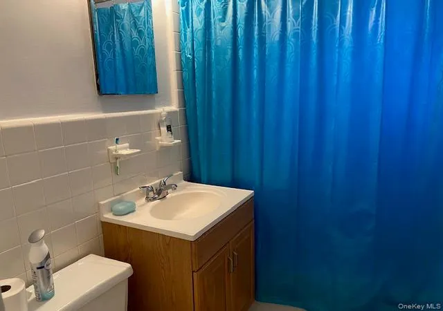 13th image of 254 25 75th Ave #2nd fl, Glen Oaks, NY 11004 | MLS# 1003749