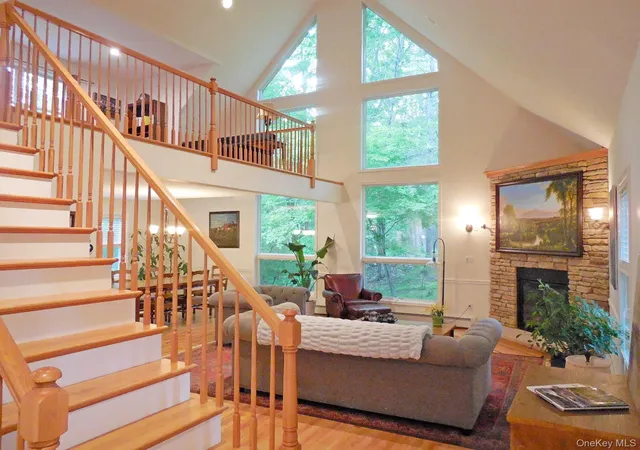 Photo 1 of Single family home for sale at 609 Red Hl Rd, Wurtsboro, NY 12790 | MLS# 1003761 | Listing updated on 2026-08-30