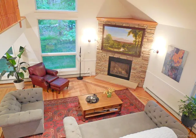 Photo 2 of Single family home for sale at 609 Red Hl Rd, Wurtsboro, NY 12790 | MLS# 1003761 | Listing updated on 2026-08-30