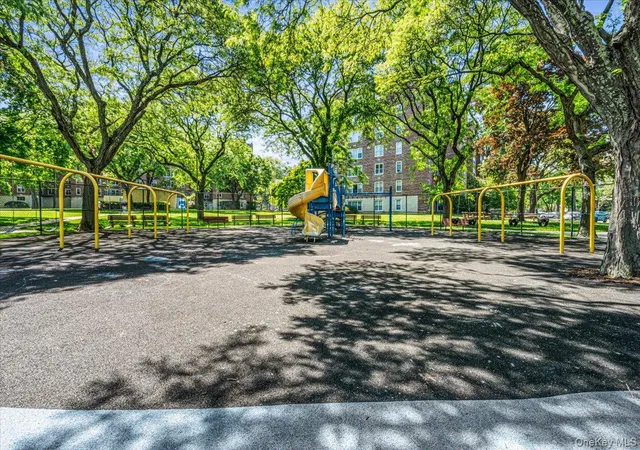 2nd image of 18-65 211Th St, Bayside, NY 11360