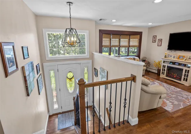 5th image of 46 Hewitt Blvd, Center Moriches, NY 11934 | MLS# 1003775