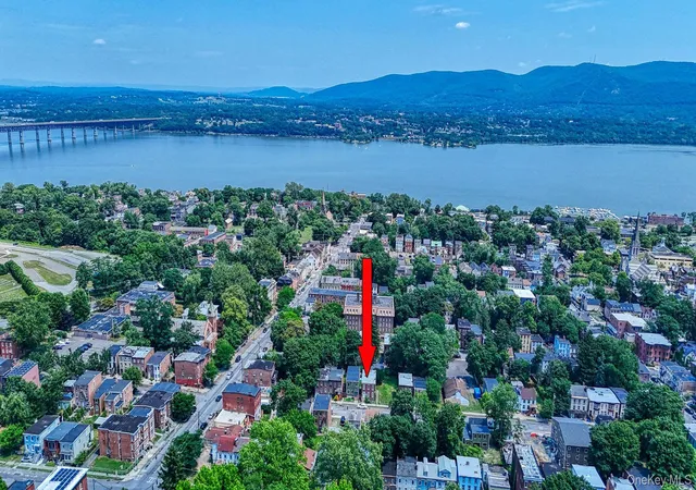 31st image of 160 N Miller St, Newburgh, NY 12550 | MLS# 1003804