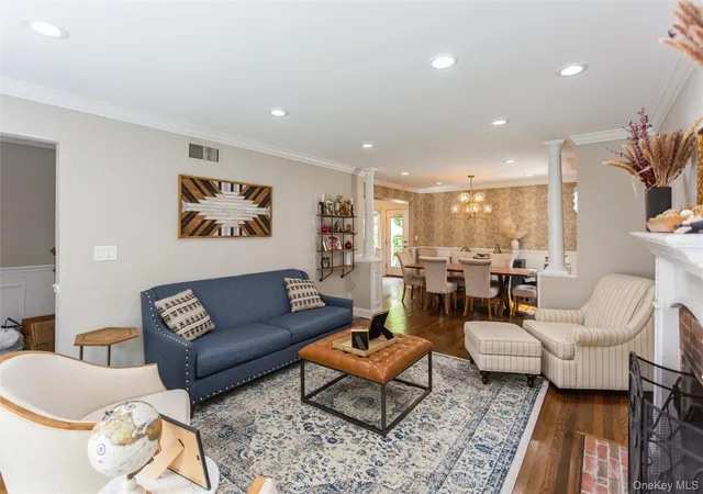 3rd image of 6 Newkirk Ave, East Rockaway, NY 11518 | MLS# 1003823