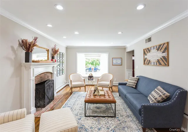 4th image of 6 Newkirk Ave, East Rockaway, NY 11518 | MLS# 1003823
