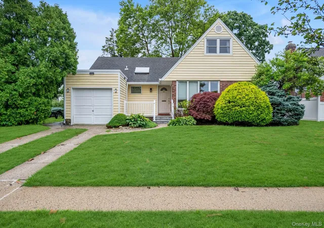 Photo 1 of Sale Pending at 46 Patton Blvd, North Hempstead, NY 11040 | MLS# 1003835 | Listing updated on 2026-08-06