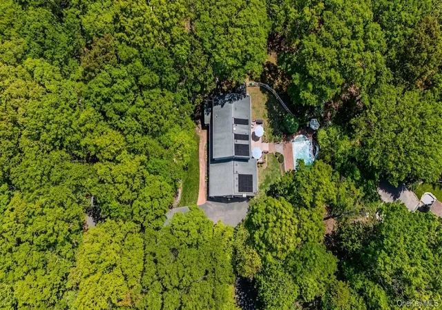 4th image of 12 Deer Path, Port Jefferson, NY 11777 | MLS# 1003873