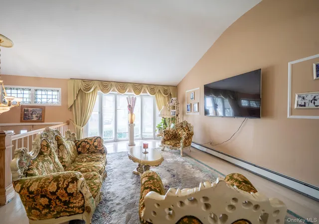 4th image of 15 Jackie Dr, Hempstead, NY 11590 | MLS# 1003879