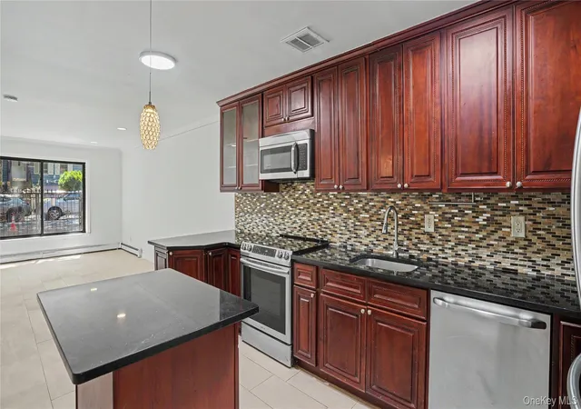 3rd image of 1117 Decatur St, Brooklyn, NY 11207 | MLS# 1003973
