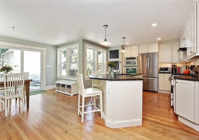 3rd image of 51 Stratford Rd, Eastchester, NY 10583 | MLS# 1003999