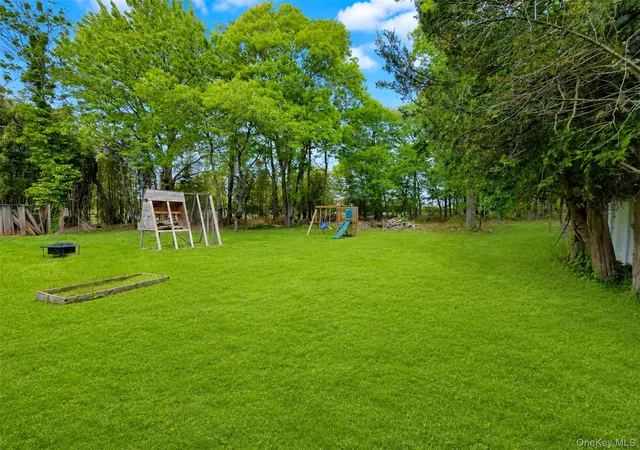 14th image of 89 Lincoln Ave, Mastic Beach, NY 11951 | MLS# 1004002