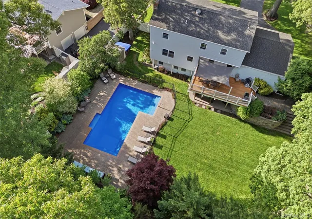 1st image of 14 Julia Cir, East Setauket, NY 11733 | MLS# 1004024