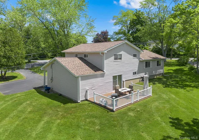 Homes for sale in Yorktown, NY | 351 London Rd, Yorktown, NY 10598 | MLS# 1004043