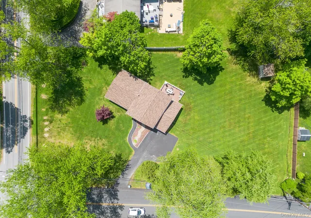 Homes for sale in Yorktown, NY | 351 London Rd, Yorktown, NY 10598 | MLS# 1004043