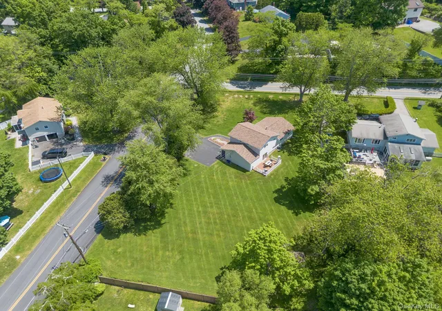 Homes for sale in Yorktown, NY | 351 London Rd, Yorktown, NY 10598 | MLS# 1004043