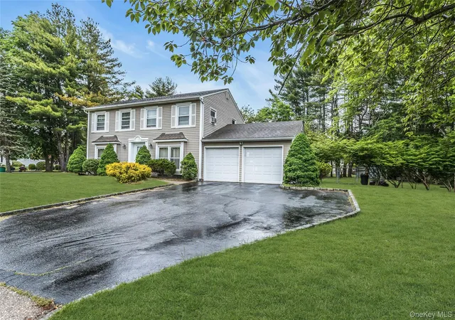 2nd image of 23 Magnet St, Brookhaven, NY 11790 | MLS# 1004044