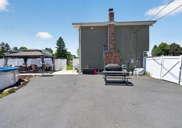 Homes for sale in Goshen, NY | 2 Sycamore Ln, Goshen, NY 10924 | MLS# 1004057