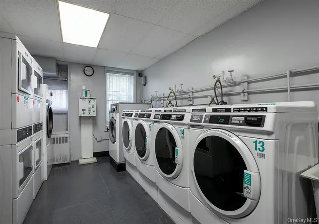 2nd image of 625 Gramatan Ave, Mount Vernon, NY 10552
