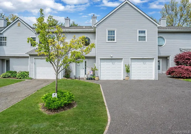 1st image of 1405 Sara Cir, Port Jefferson Station, NY 11776 | MLS# 1004101