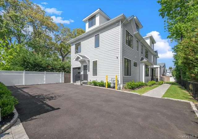 2nd image of 8 Sealy Dr, Hempstead, NY 11559 | MLS# 1004107