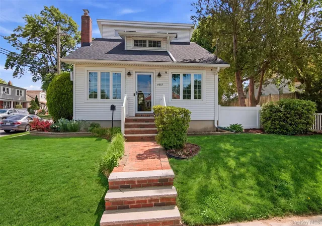 1st image of 1615 Estelle Ave, Hempstead, NY 11003 | MLS# 1004119