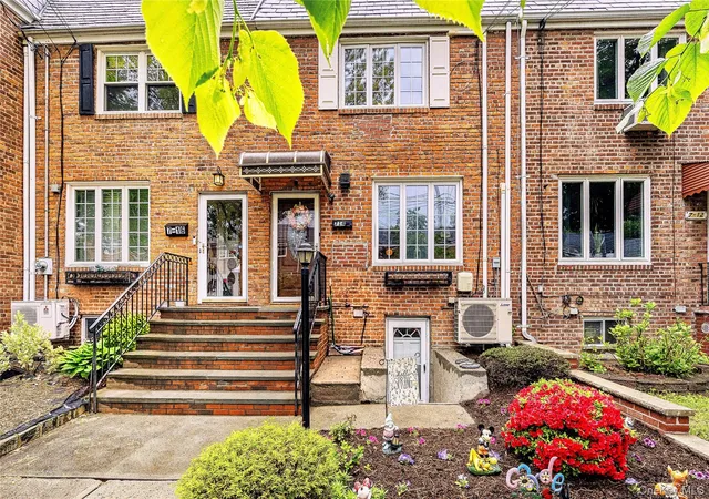 Photo 1 of Single family home for sale at 7 14 160th Street, New York, NY 11357 | MLS# 1004120 | Listing updated on 2026-08-15