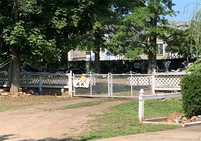 5th image of 102-27 163, Howard Beach, NY 11414 | MLS# 1004125