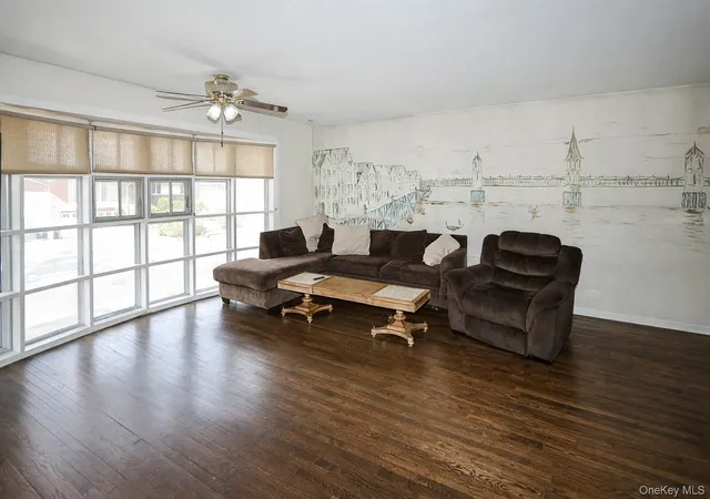 3rd image of 736 Bunker Rd, Hempstead, NY 11581 | MLS# 1004140