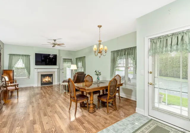 Photo 3 of Sale Pending at 45 Oak Run, Brookhaven, NY 11790 | MLS# 1004142 | Listing updated on 2026-09-13
