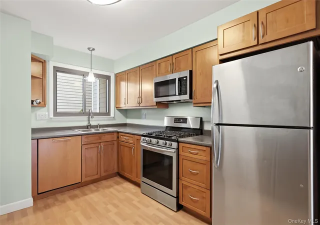 Homes for sale in Mount Kisco, NY | 15 Park Dr, Mount Kisco, NY 10549 | MLS# 1004150